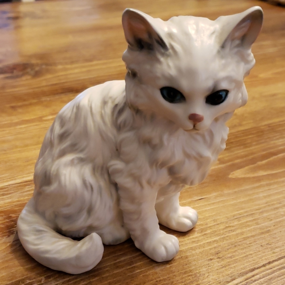 Lefton Angora Porcelain Cat